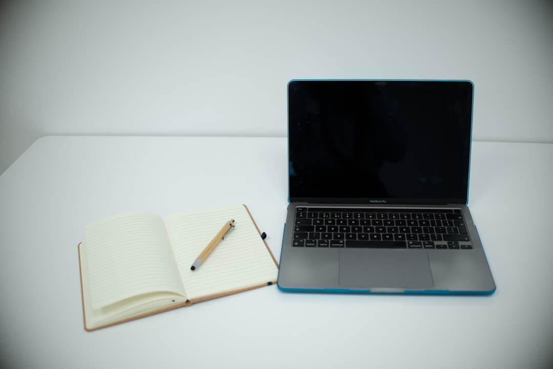 Learn How to Study Poetry Online: Practical Guide